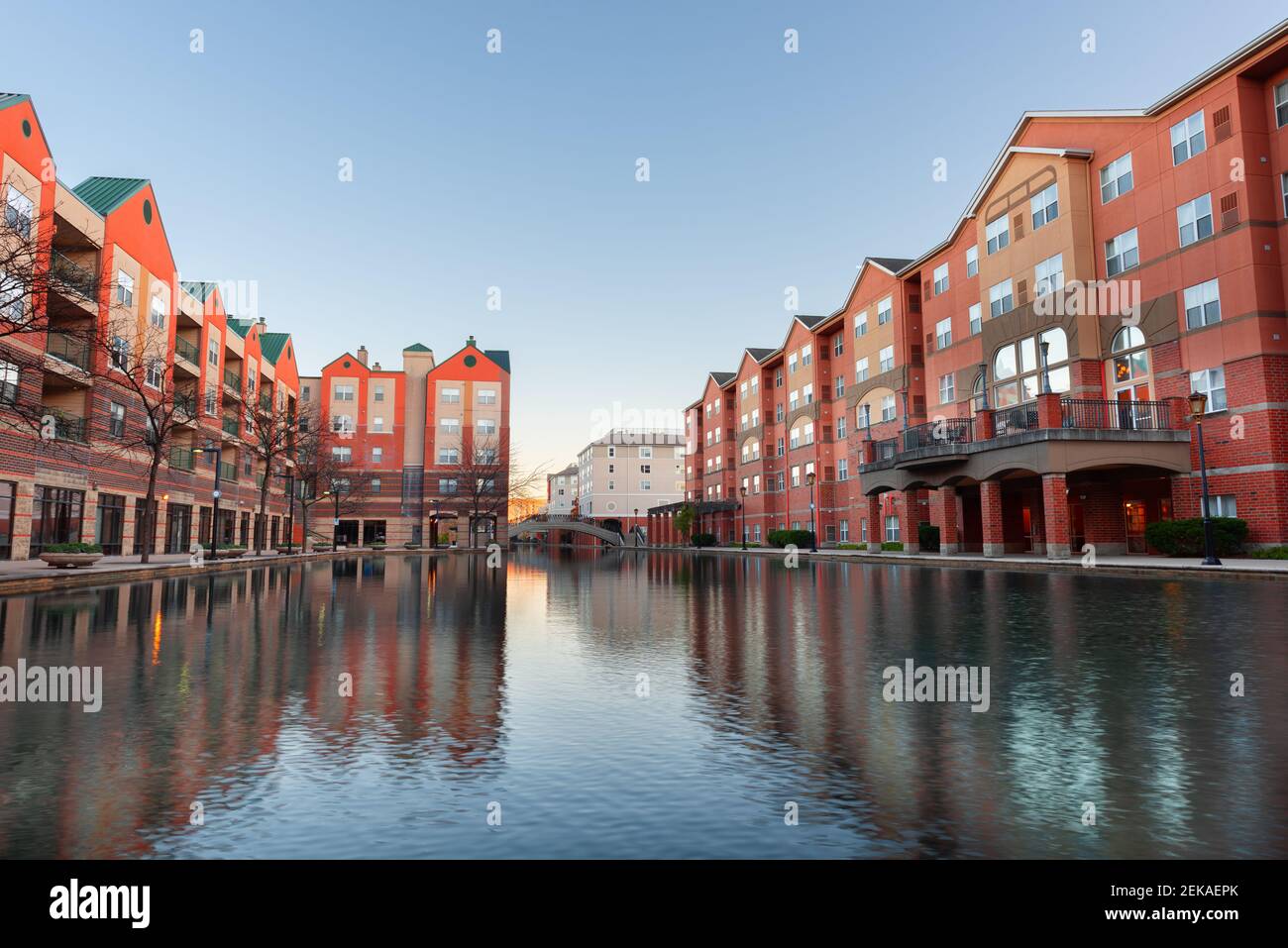 Indianapolis, Indiana, canale degli Stati Uniti e paesaggio urbano. Foto Stock