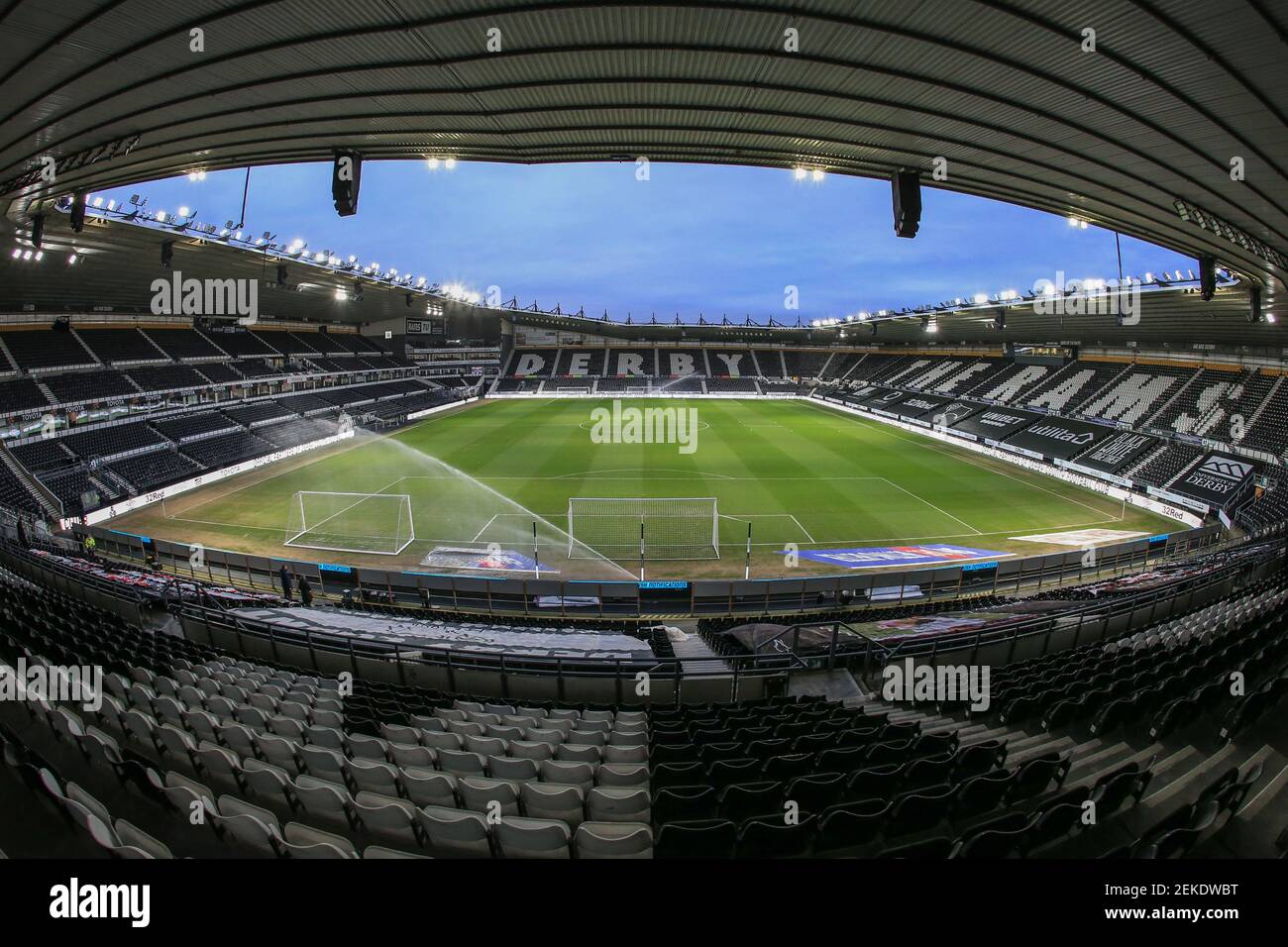 Derby, Regno Unito. 23 Feb 2021. Vista generale di Pride Park davanti a Tonights Sky Bet Championship game Derby County contro Huddersfield Town a Derby, Regno Unito il 23/02/2021. (Foto di Mark Cosgrove/News Images/Sipa USA) Credit: Sipa USA/Alamy Live News Foto Stock