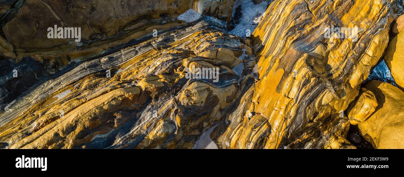Formazione rocciosa erosa, riserva naturale statale di Point Lobos, Carmel, Monterey County, California, Stati Uniti Foto Stock