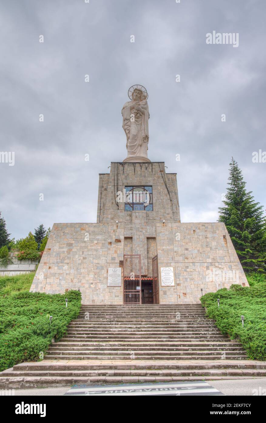 Monumento della Santa Madre di Dio a Haskovo, Bulgaria Foto Stock