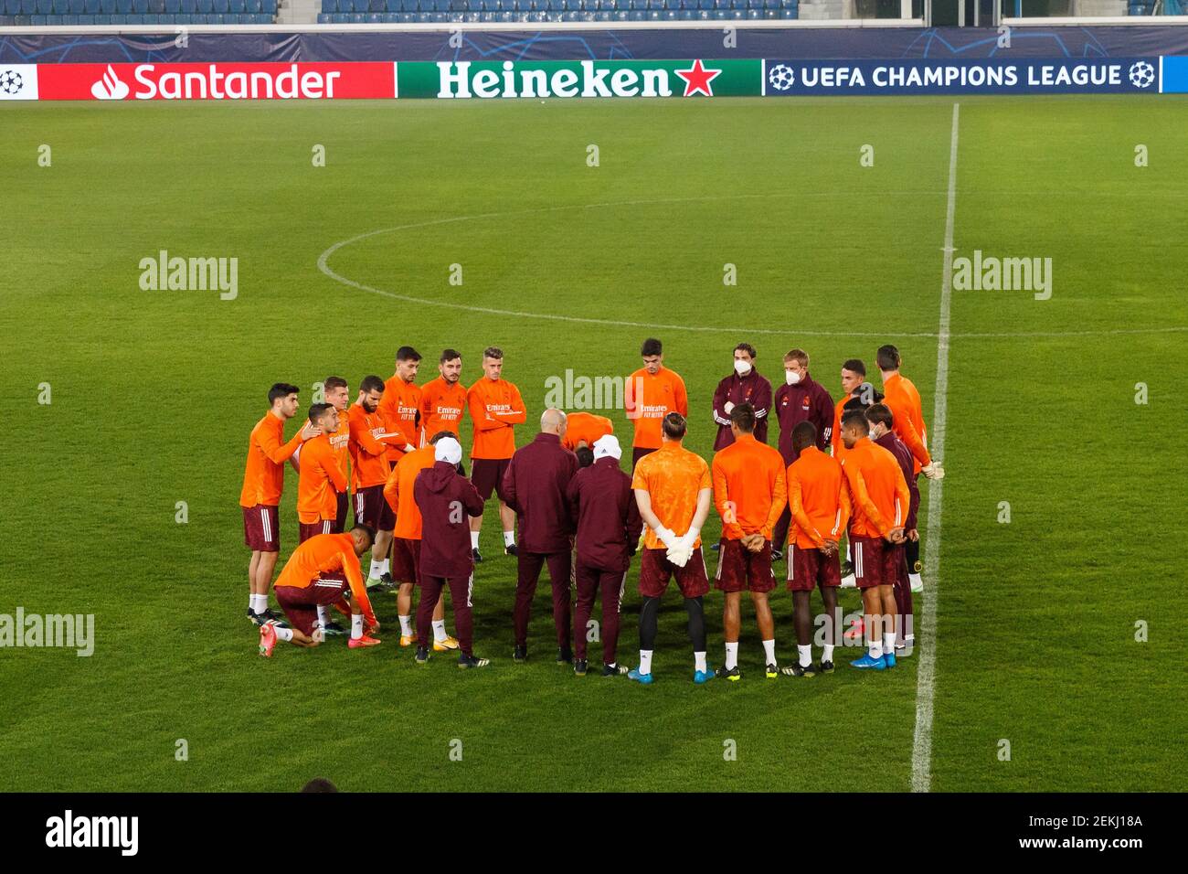 Bergamo, Italia. 23 Feb 2021. Giocatori del Real Madrid durante la sessione di allenamento della UEFA Champions League allo stadio Atleti Azzurri d'Italia di Bergamo, Italia. Credit: Indira/DAX/ZUMA Wire/Alamy Live News Foto Stock