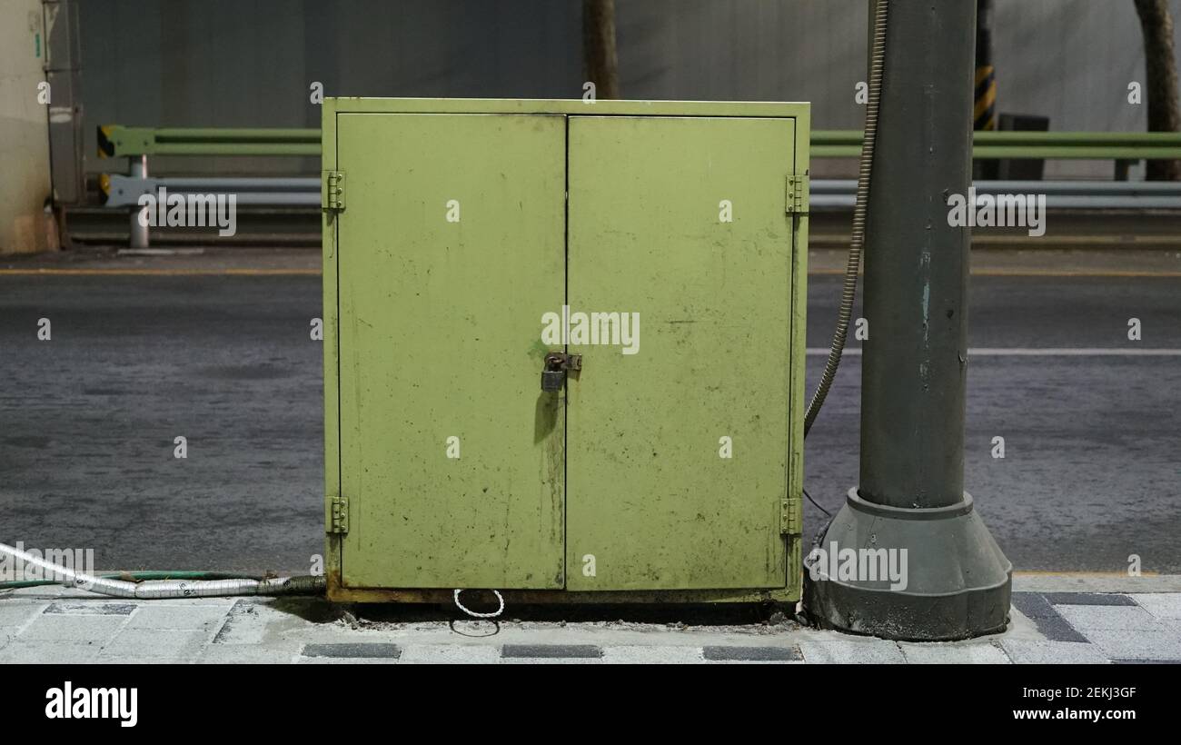 Piccolo magazzino Box sulla Night Street, Seoul, Corea Foto Stock