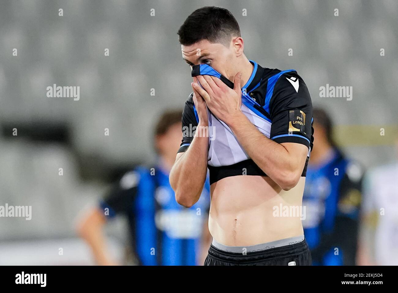 BRUGES, BELGIO - FEBBRAIO 22: Federico Ricca del Club Brugge si presenta deposto durante la partita della Jupiler Pro League tra il Club Brugge e l'OH Leuven a J. Foto Stock