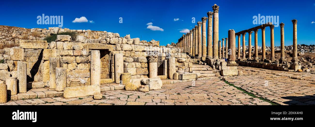 Rovine del Foro Romano a Jerash, Giordania Foto Stock