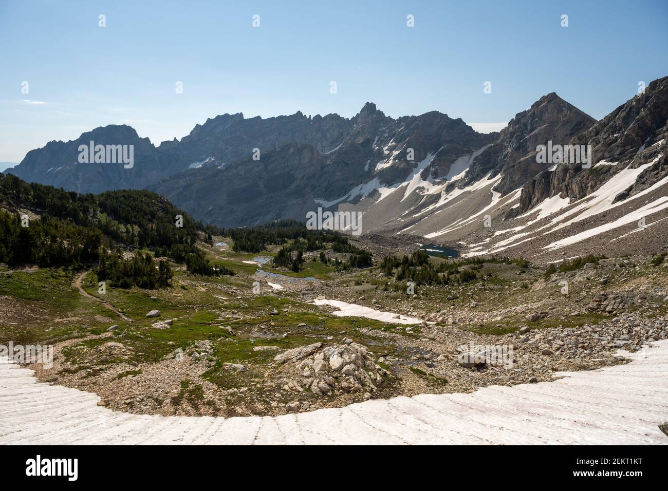 Ampia vista del Paintbrush Canyon dalla cima dello Snowy Trail in Parco nazionale di Grand Teton Foto Stock