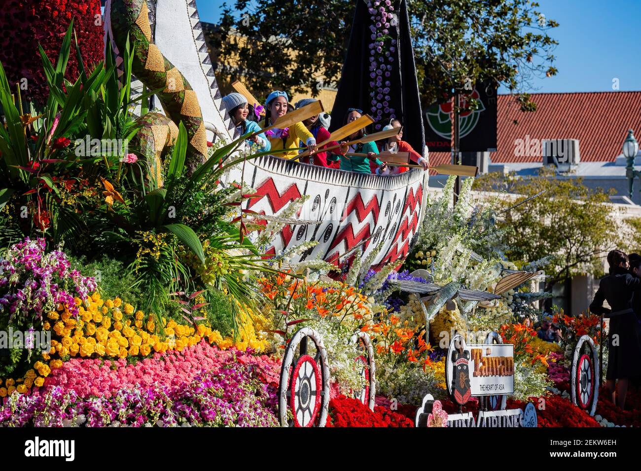 Pasadena, 1 GENNAIO 2016 - Vista soleggiata della famosa Parata delle Rose Foto Stock