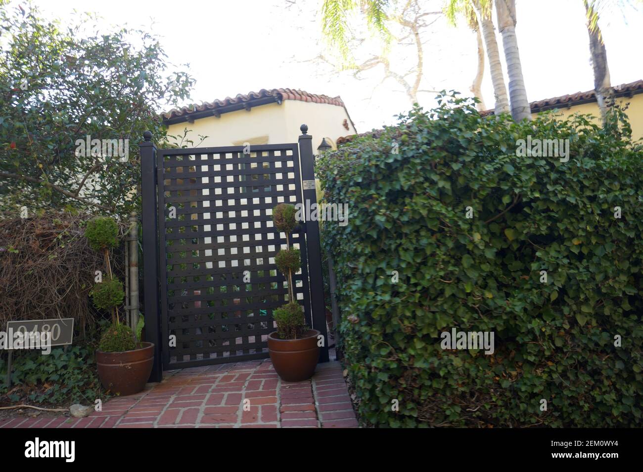 Beverly Hills, California, USA 23 Febbraio 2021 UNA visione generale dell'atmosfera dell'attore Ryan Reynolds e della casa/casa dell'attrice Blake Lively il 23 Febbraio 2021 a Beverly Hills, California, USA. Foto di Barry King/Alamy Stock foto Foto Stock