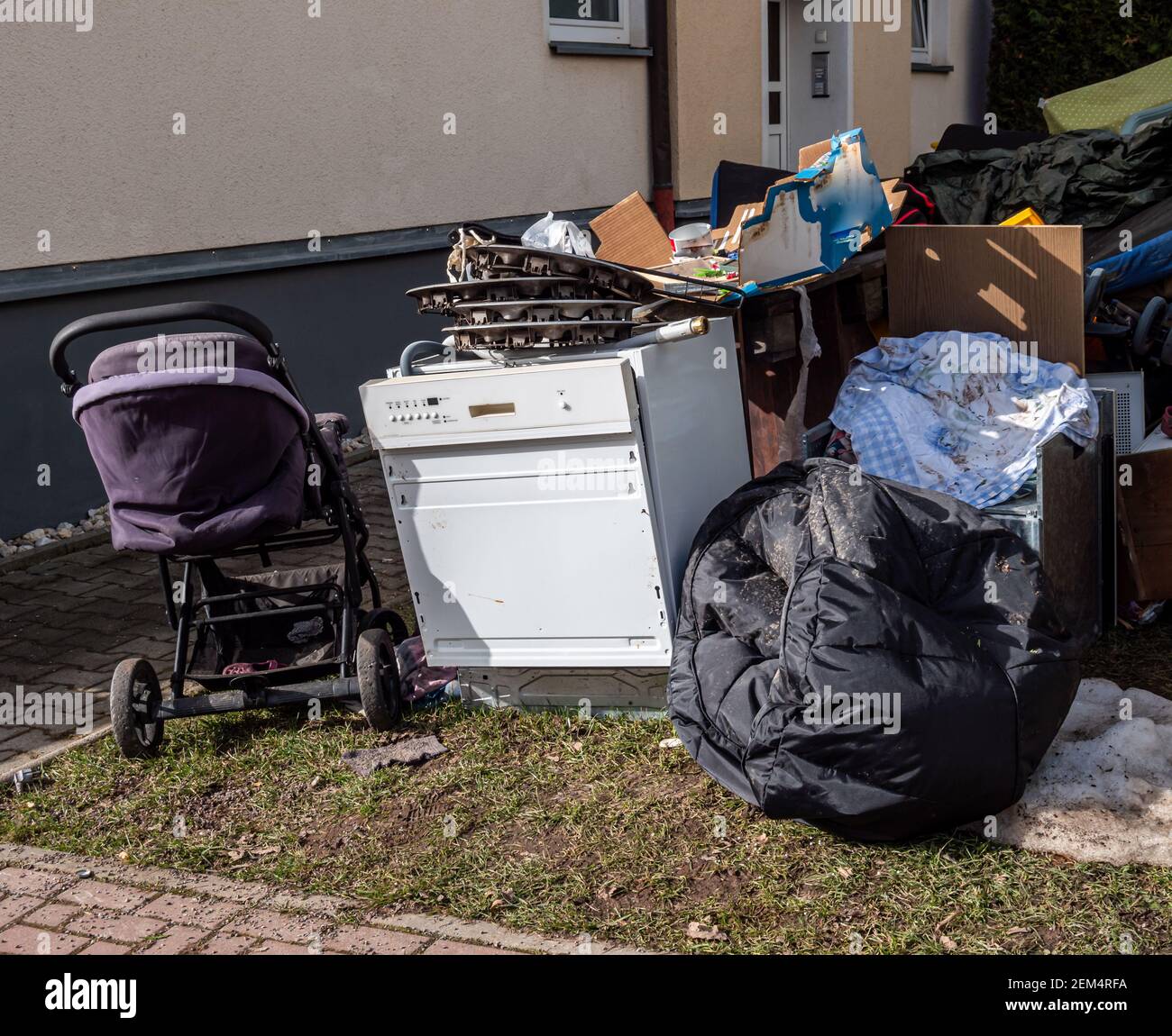 Scioglimento familiare di un appartamento in città Foto Stock