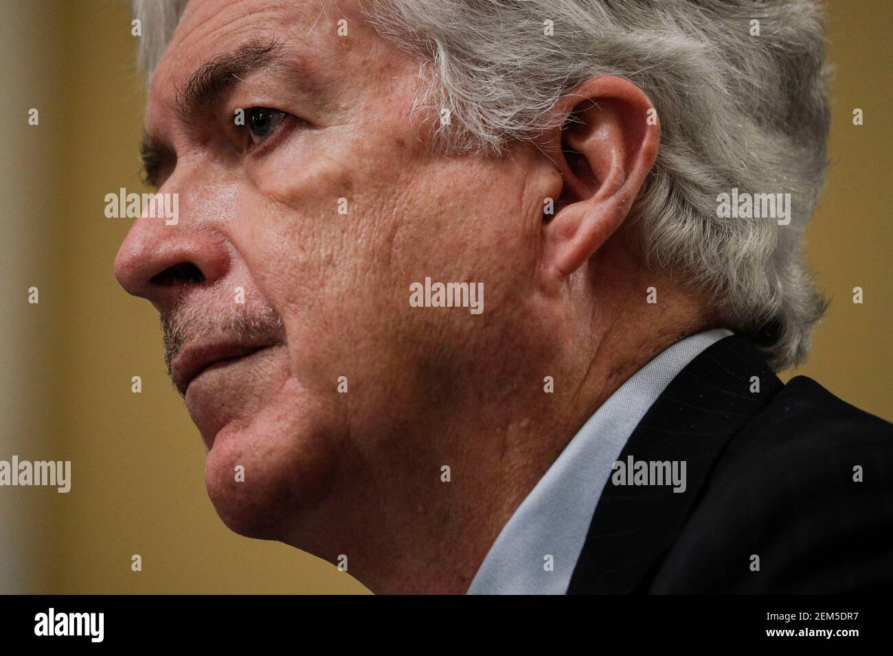 Washington, Stati Uniti d'America. 24 Feb 2021. William Burns testimonia prima di un'audizione del Comitato di intelligenza del Senato sulla sua nomina a direttore della Central Intelligence Agency (CIA) a Capitol Hill a Washington, Stati Uniti, 24 febbraio 2021. Credit: Tom Brenner/Pool via CNP | Usage worldwide Credit: dpa/Alamy Live News Foto Stock