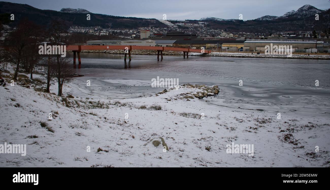 Isola turistica a Rogaland Norvegia durante il periodo invernale (Isola di Jørpelandsholmen ) Foto Stock