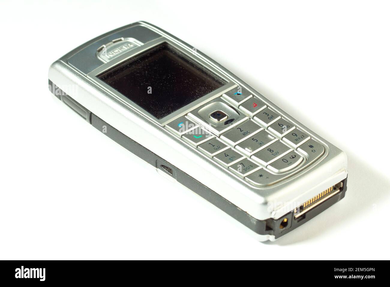 Nokia 6230i, un telefono cellulare a caramelle classico e più venduto dei primi anni 2000. Foto Stock