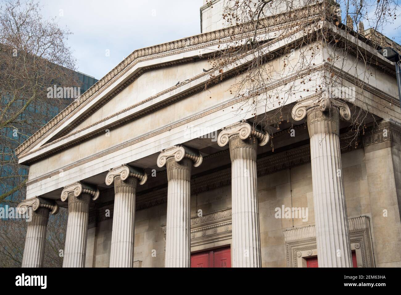 Entablature Greek Revival Architecture New St. Pancras Church di Henry William Inwood Foto Stock