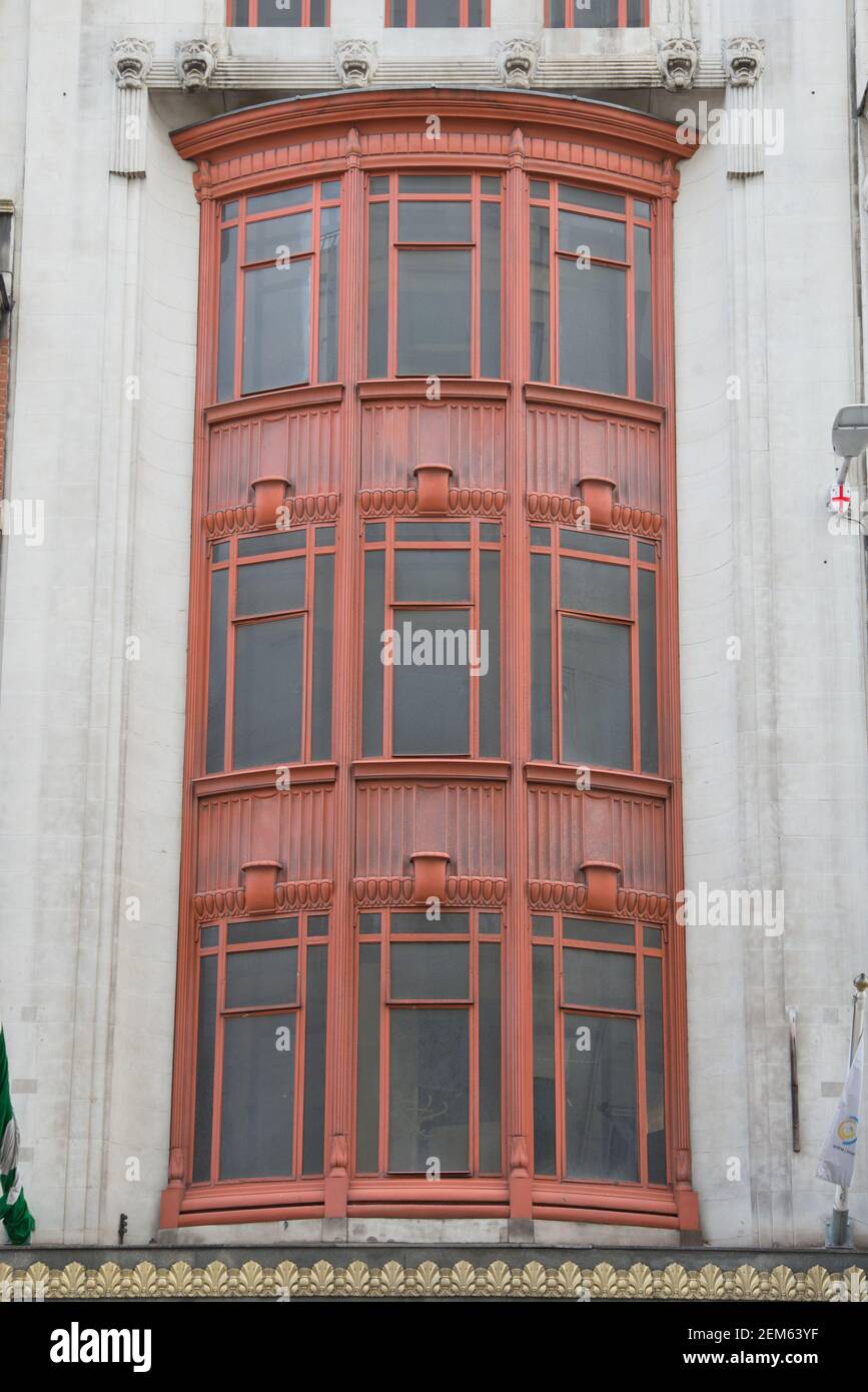 Greek Revival Architecture moderne ex Glasgow Herald Office 56 e. 57 Fleet Street Foto Stock