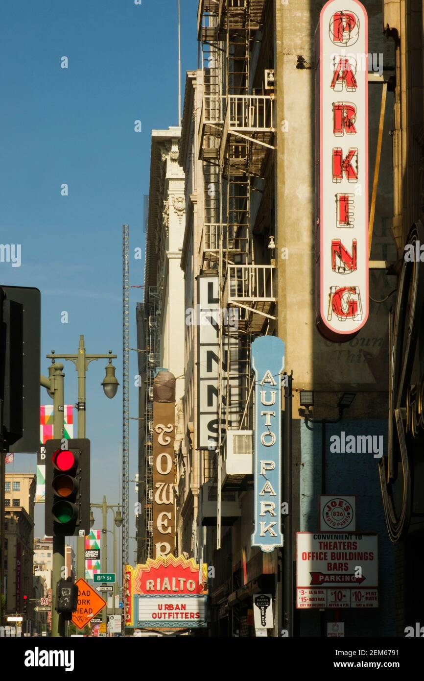 Segnaletica su Broadway, Los Angeles, California, Stati Uniti d'America Foto Stock
