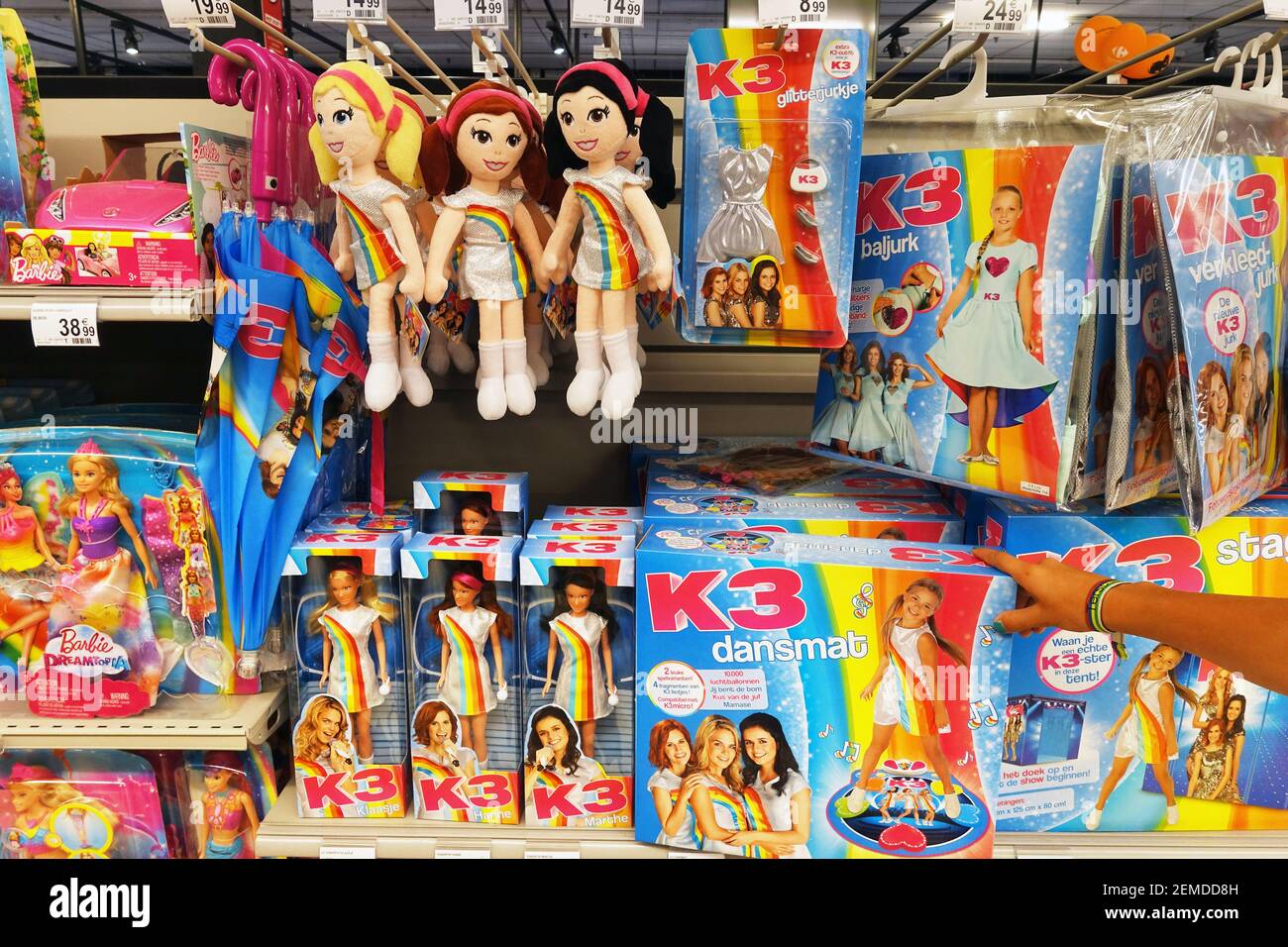 K3 merchandising in un negozio Foto Stock