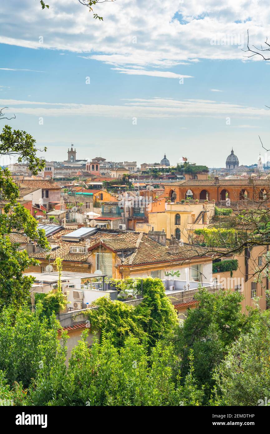 Roma, Italia - 04 ottobre 2018: Vista alta sui tetti di Roma Foto Stock