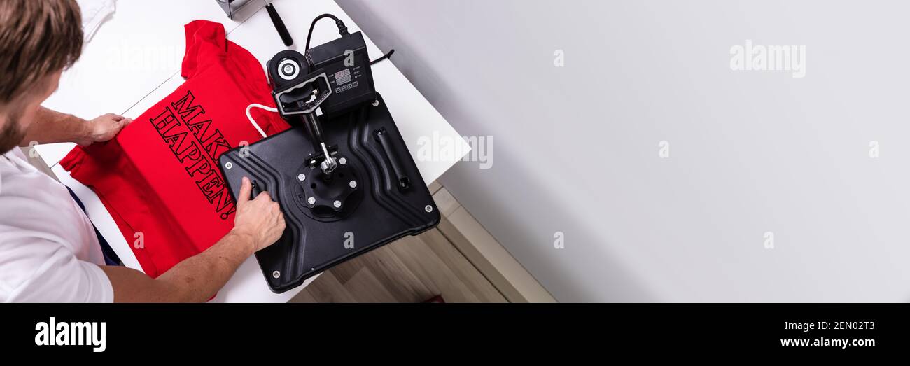 Stampa personalizzata di Tshirt e macchina termica Foto Stock