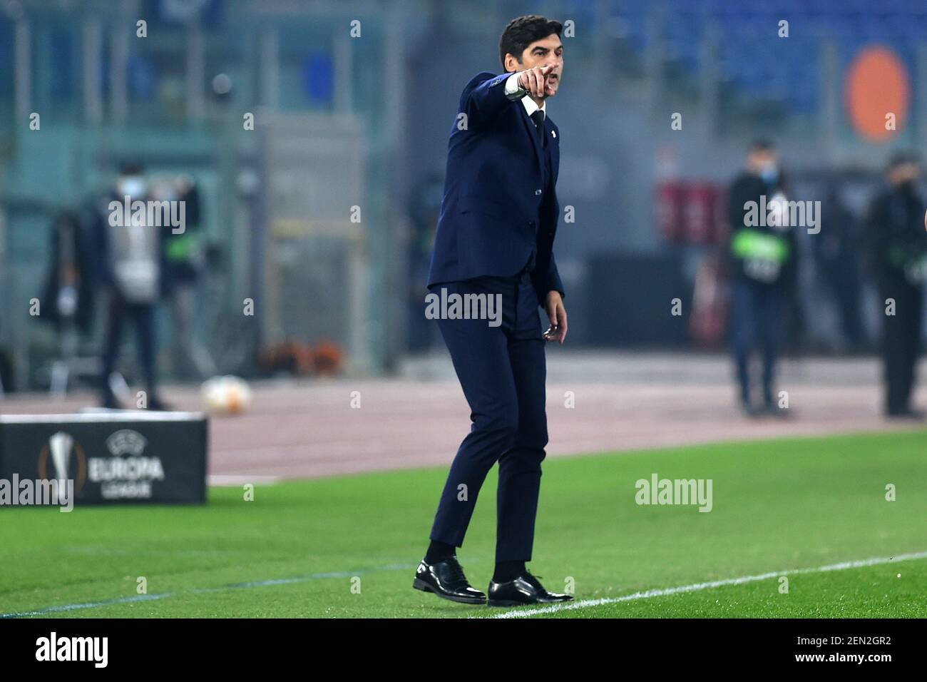 Roma, Lazio. 25 Feb 2021. Roma Trainer Paulo Fonseca durante la partita di calcio Europa League COME Roma vs SC Braga nello stadio olimpico di Roma, Italia, 25 febbraio 2021. Fotografo01 Credit: Agenzia fotografica indipendente/Alamy Live News Foto Stock