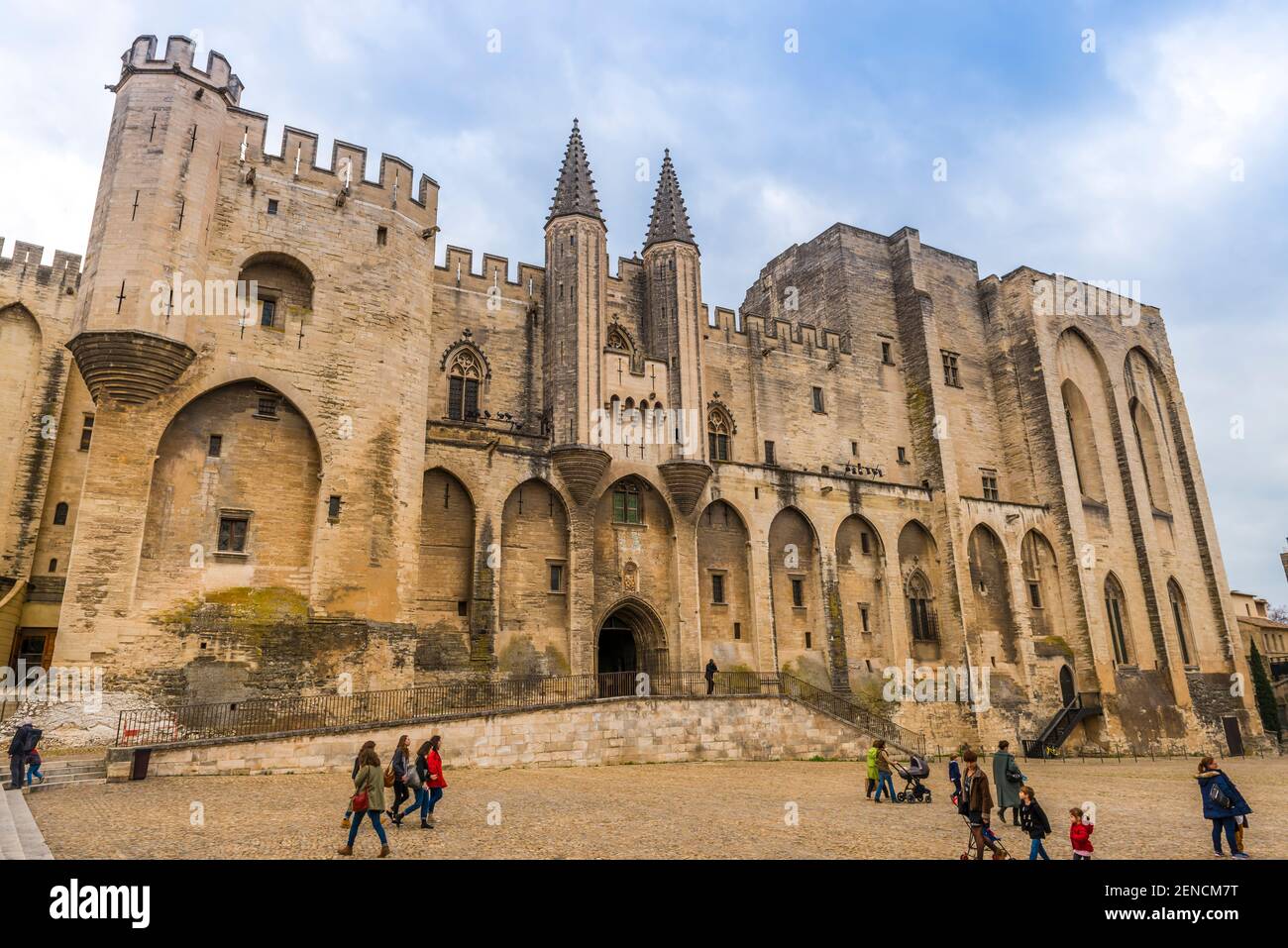 Palazzo dei Papi in inverno, ad Avignone, Provenza, Francia Foto Stock