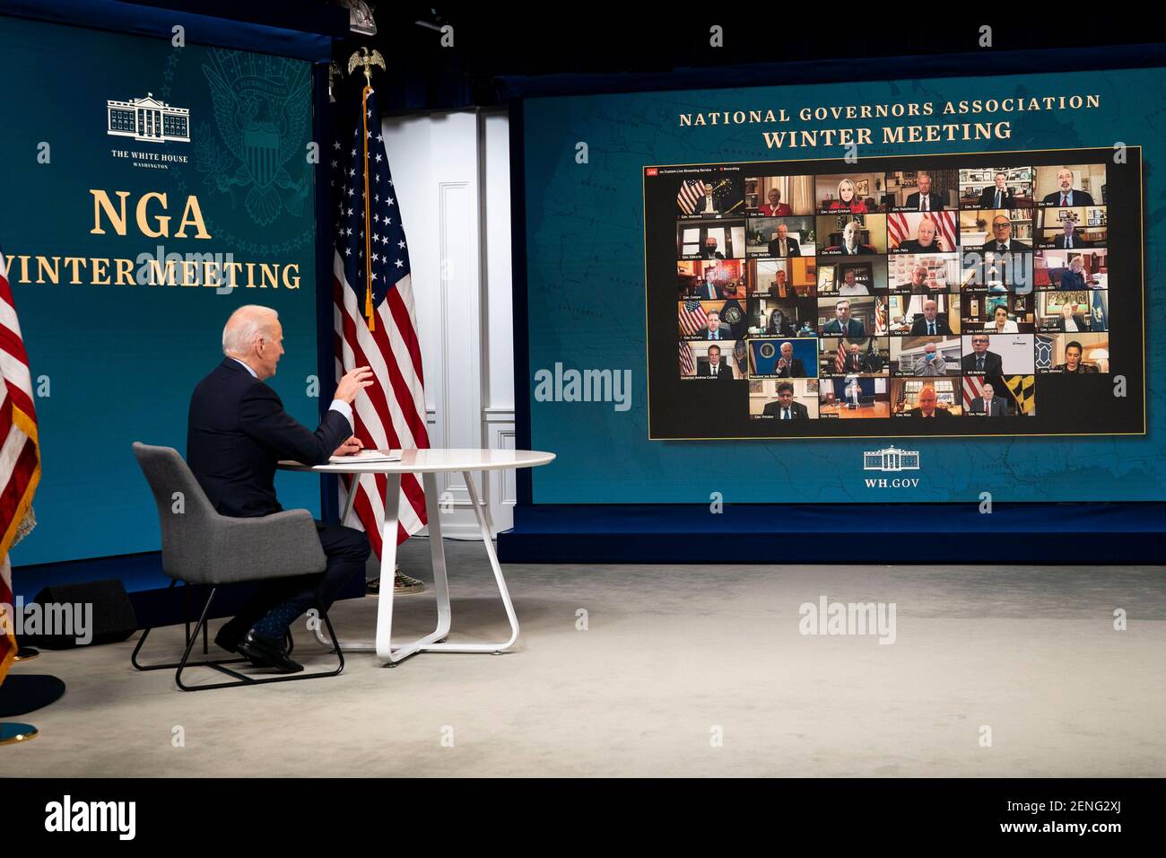 Il presidente Joe Biden partecipa all'incontro invernale dell'Associazione dei Governatori nazionali presso la Casa Bianca, giovedì 25 febbraio 2021. Credito: Doug Mills/Pool via CNP /MediaPunch Foto Stock