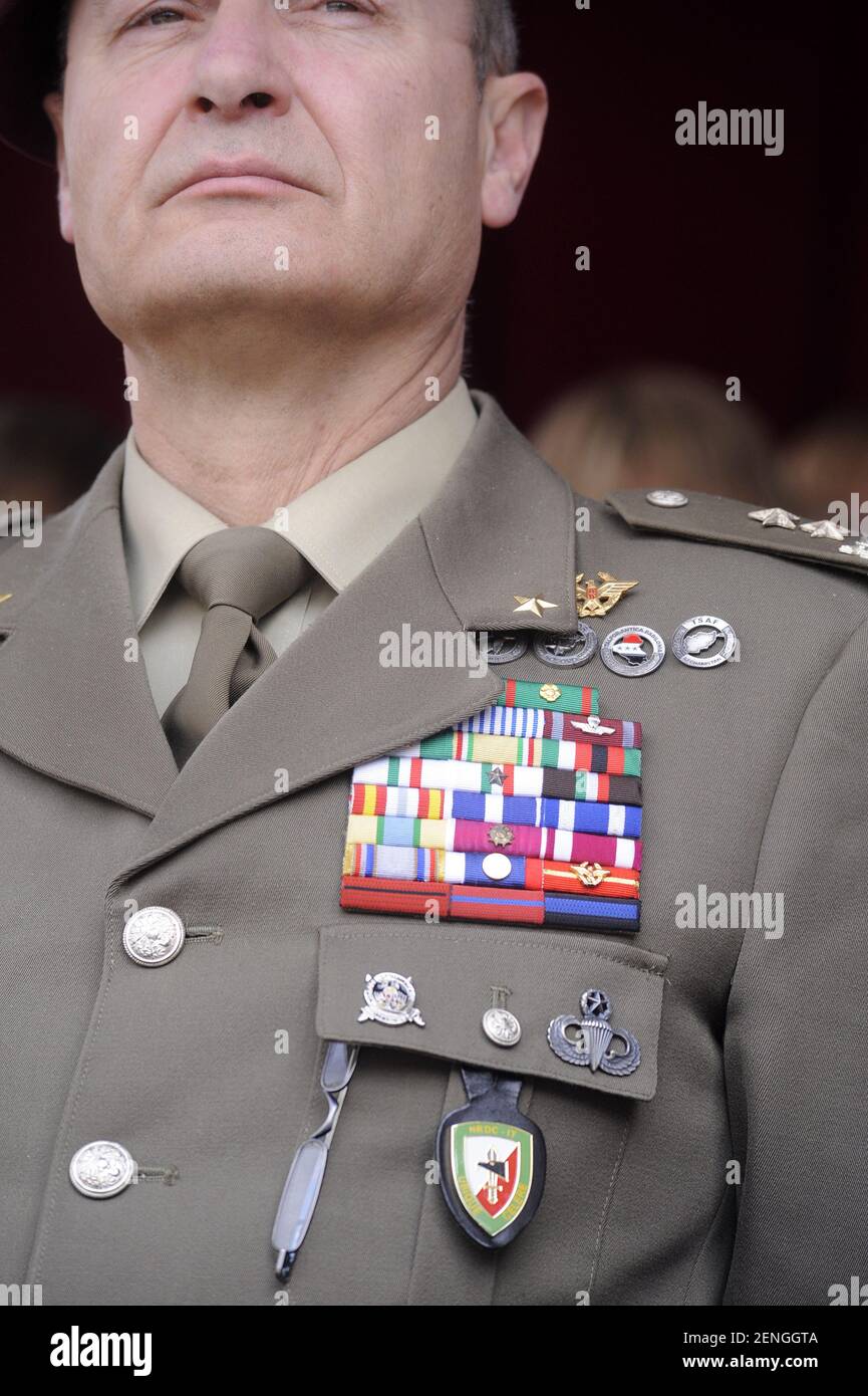 Esercito di talian, alti ufficiali durante una cerimonia militare Foto Stock