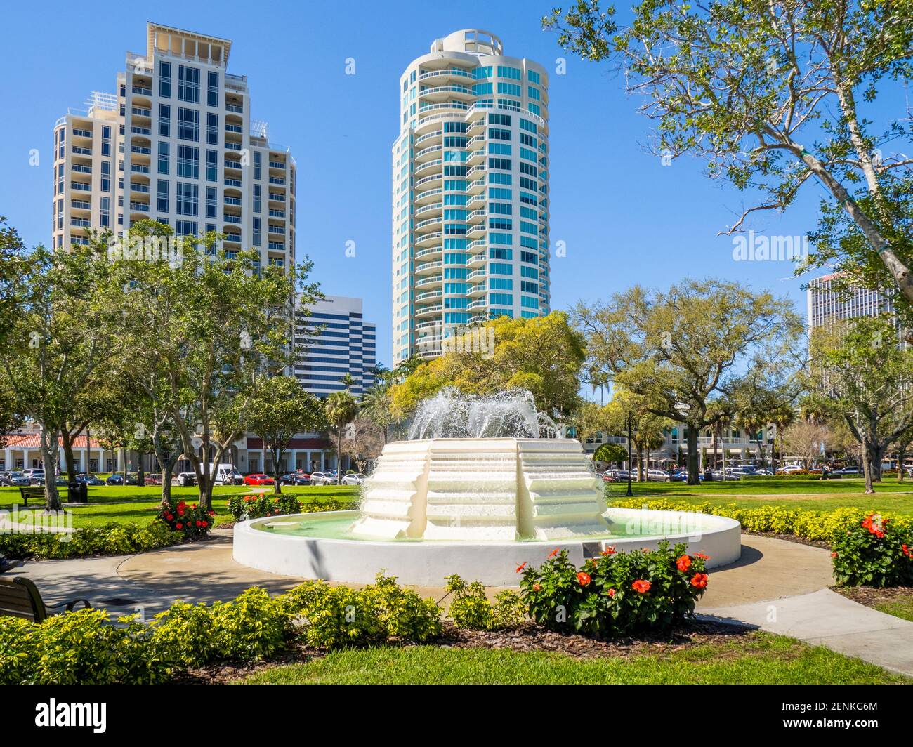 Fontana nel South Straub Park sul lungomare in centro A San Pietroburgo, Florida USA Foto Stock