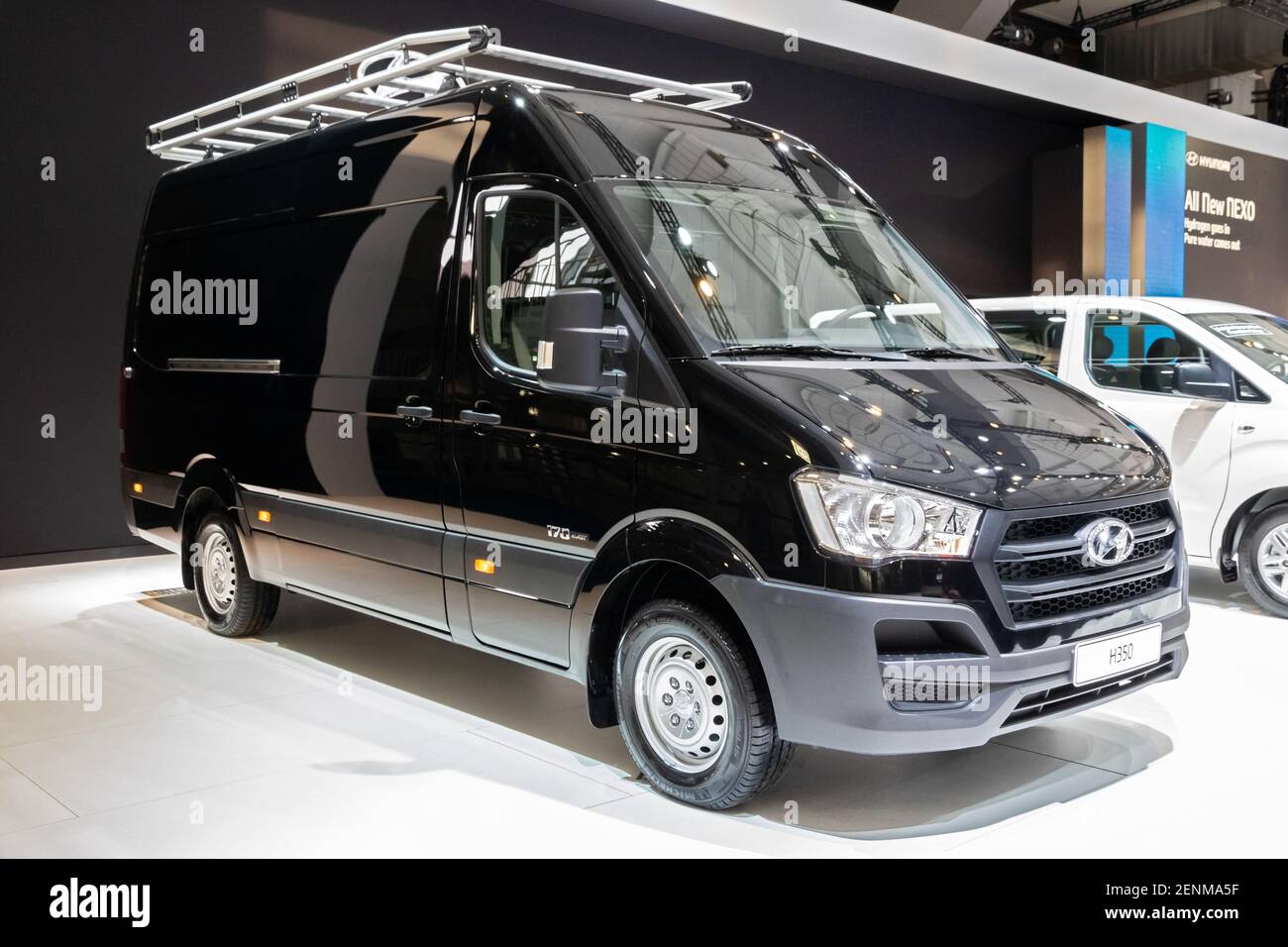 Van commerciale Hyundai H350 (Hyundai solati) al Salone Autosalon di Bruxelles. Belgio - 18 gennaio 2019. Foto Stock