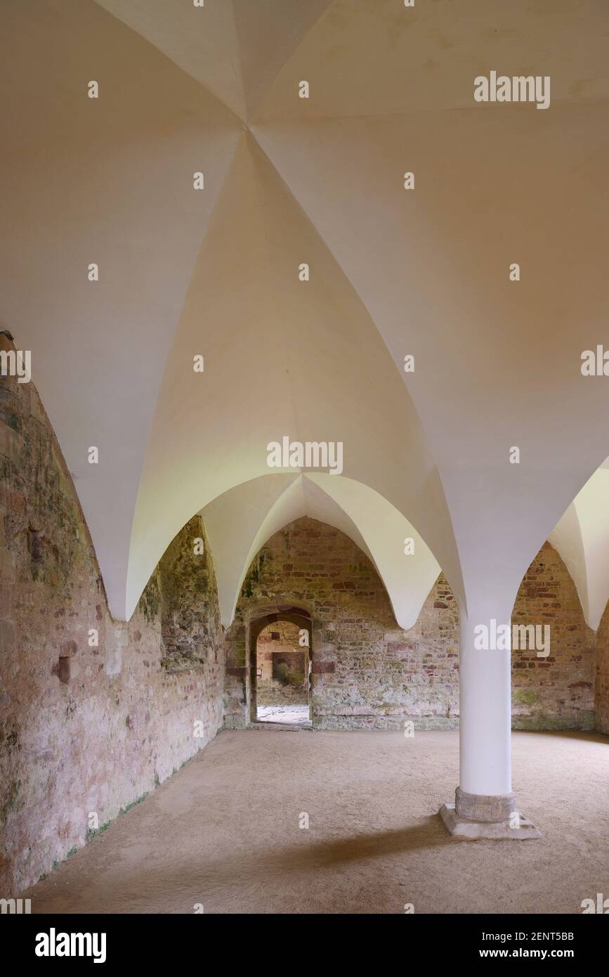 Un soffitto a volta all'interno di Cleeve Abbey, Somerset, UK. Foto Stock