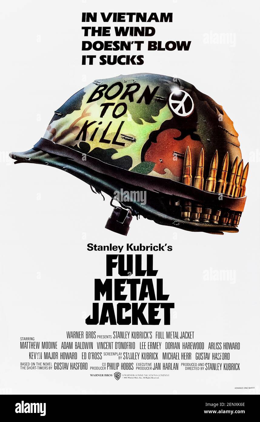 Full Metal Jacket (1987) diretto da Stanley Kubrick e interpretato da Matthew Modine, R. Lee Ermey e Vincent D'Onofrio. Magistrale adattamento del romanzo di Gustav Hasford sui brutali effetti disumanizzanti del campo di stivali Marines degli Stati Uniti e sul successivo spiegamento in Vietnam. Foto Stock