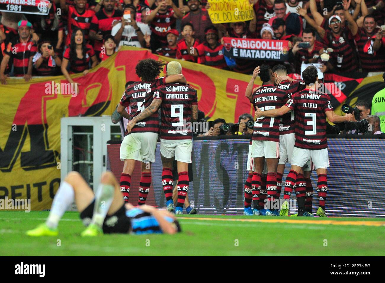 Pablo Marí del Flamengo festeggia il suo gol nel sessantasettesimo minuto, 4-0 durante la partita Flamengo contro Gremio della Libertadores Cup 2019, semifinale, seconda tappa. Stadio Maracaná. Rio do Janeiro, Brasile, 23 Oct 2019. (Foto di pressinphoto/Sipa USA) Foto Stock