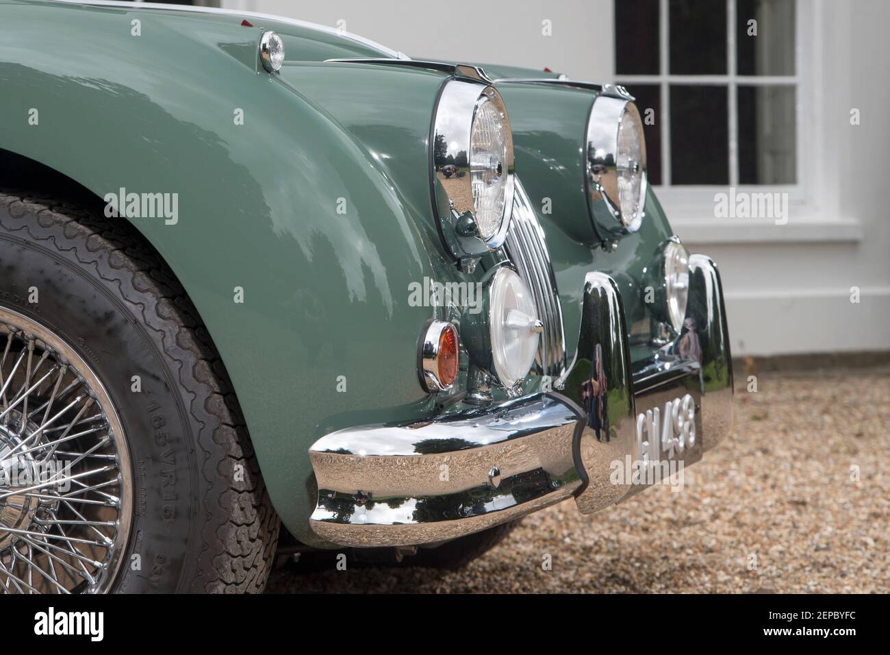 1955 Jaguar XK140 classica vettura sportiva britannica e una di le prime super auto Foto Stock