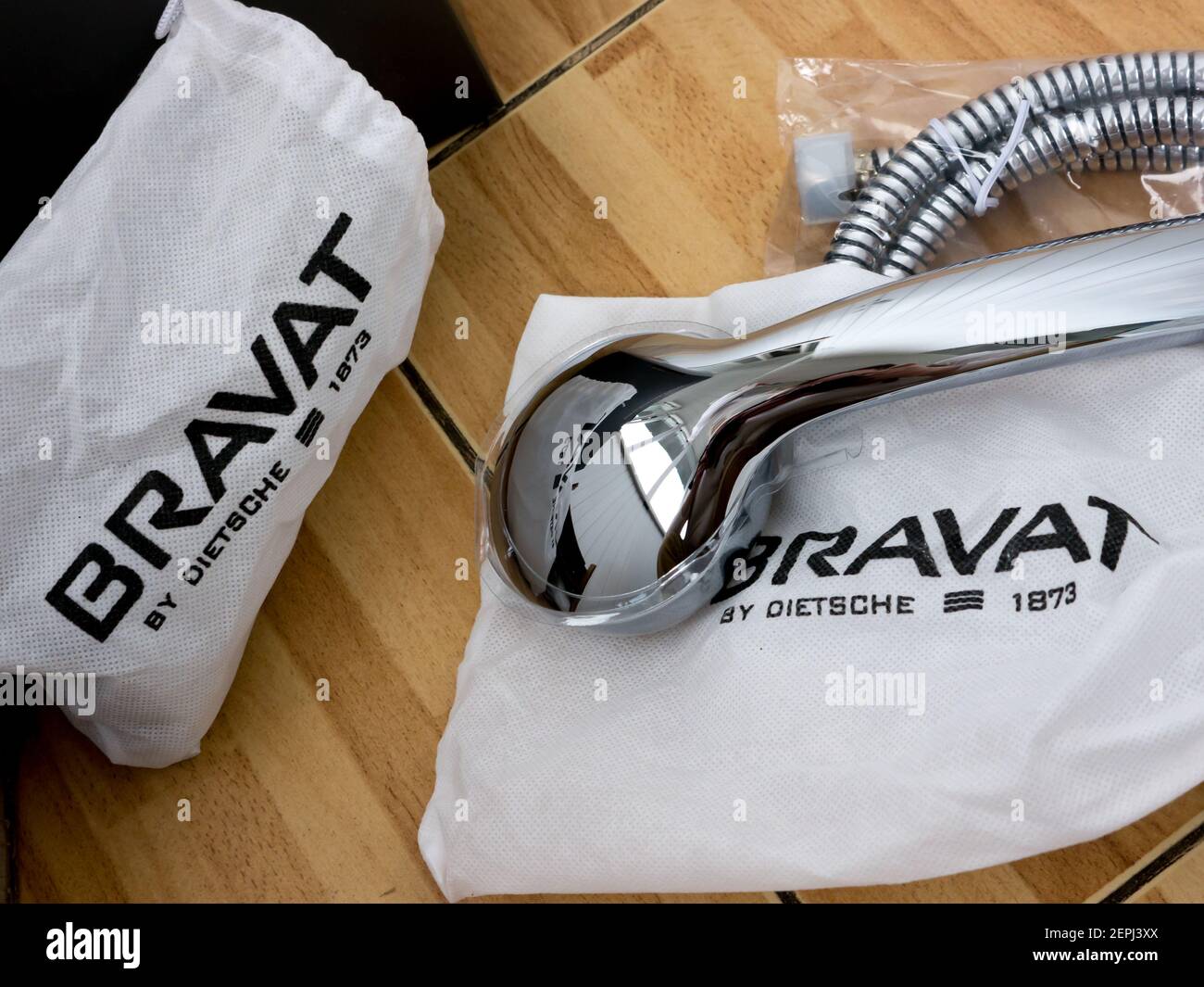 Rubinetto per bagno Bravat FG 135188CP - В - RUS. Bravat, un marchio di Roman Dietsche GmbH è un'azienda tedesca che offre arredi per bagno. Foto Stock