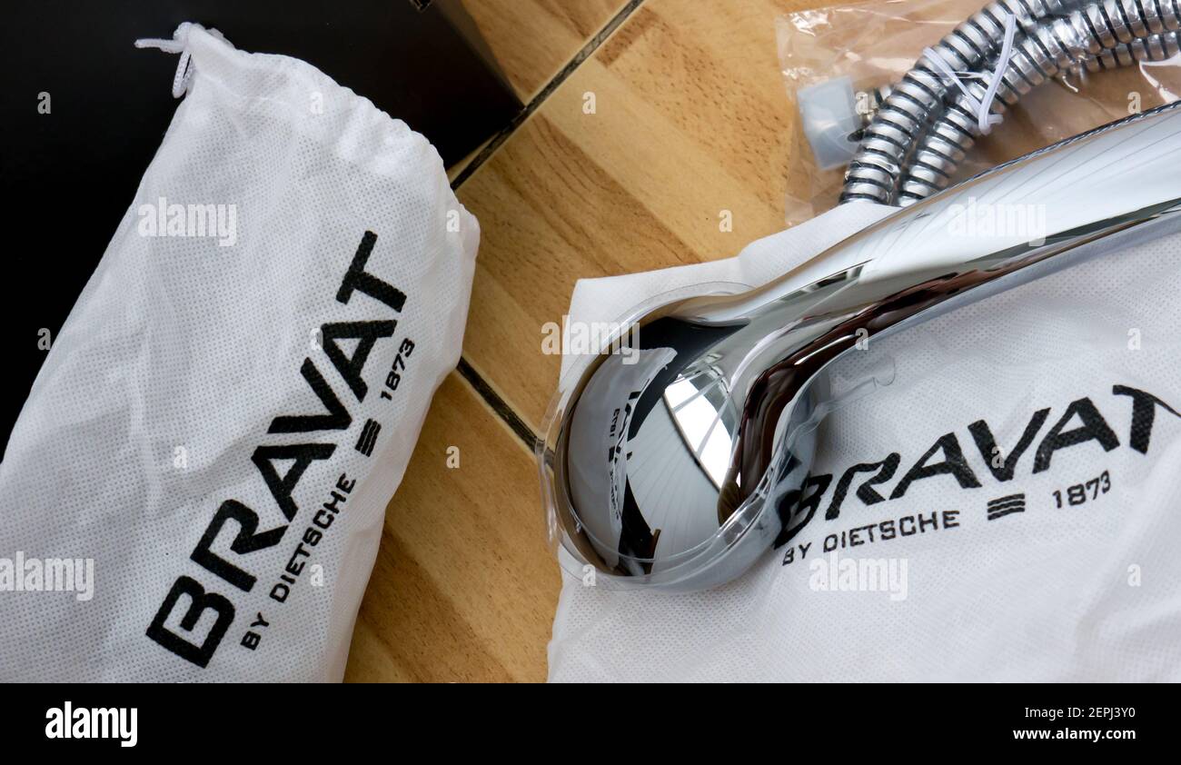 Rubinetto per bagno Bravat FG 135188CP - В - RUS. Bravat, un marchio di Roman Dietsche GmbH è un'azienda tedesca che offre arredi per bagno. Foto Stock