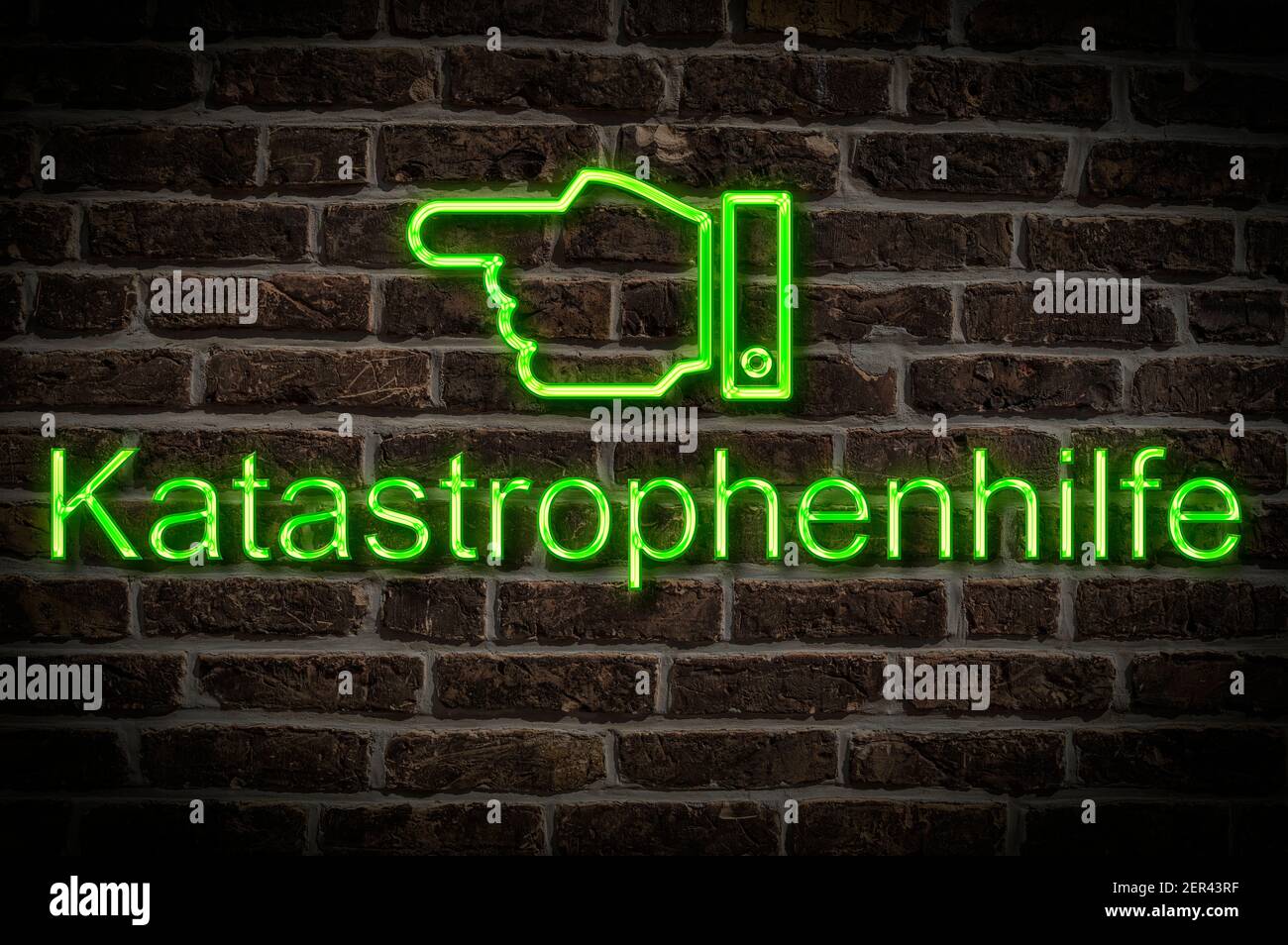 Foto di dettaglio di un cartello al neon su una parete con L'iscrizione Katastrophilfe (soccorso d'emergenza) Foto Stock