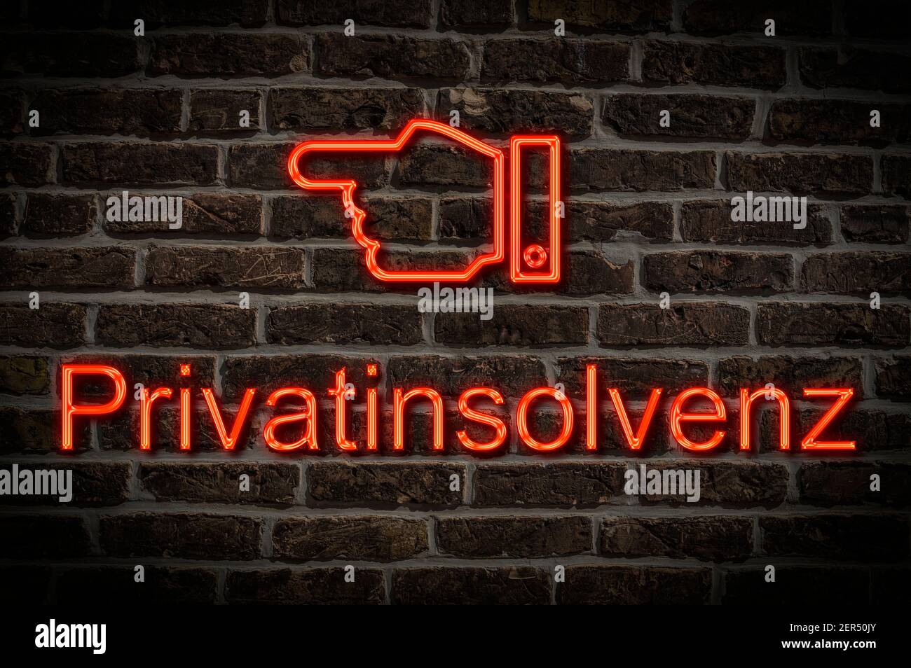 Foto di dettaglio di un cartello al neon su una parete con L'iscrizione Privatinsolvenz (Insolvenza privata) Foto Stock