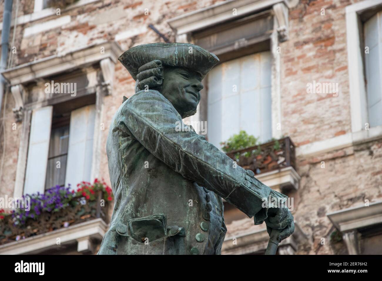 Statue di Carlo Goldoni, commedia scrittore, Città di Venezia, Italia, Europa Foto Stock