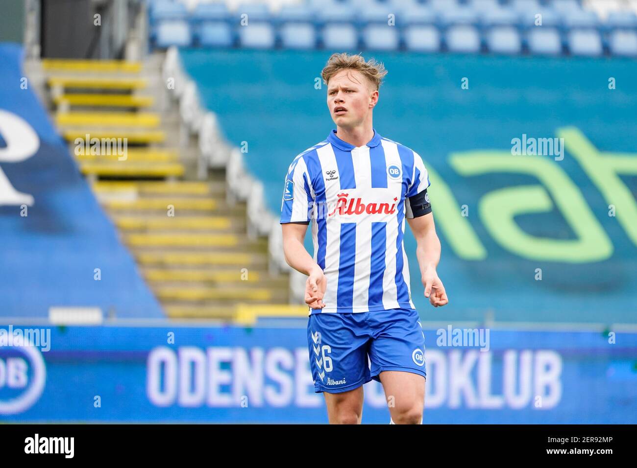 Odense, Danimarca. 28 Feb 2021. Jeppe Tverskov (6) di OB visto durante la partita 3F Superliga tra Odense Boldklub e Randers FC al Nature Energy Park di Odense. (Photo Credit: Gonzales Photo/Alamy Live News Foto Stock