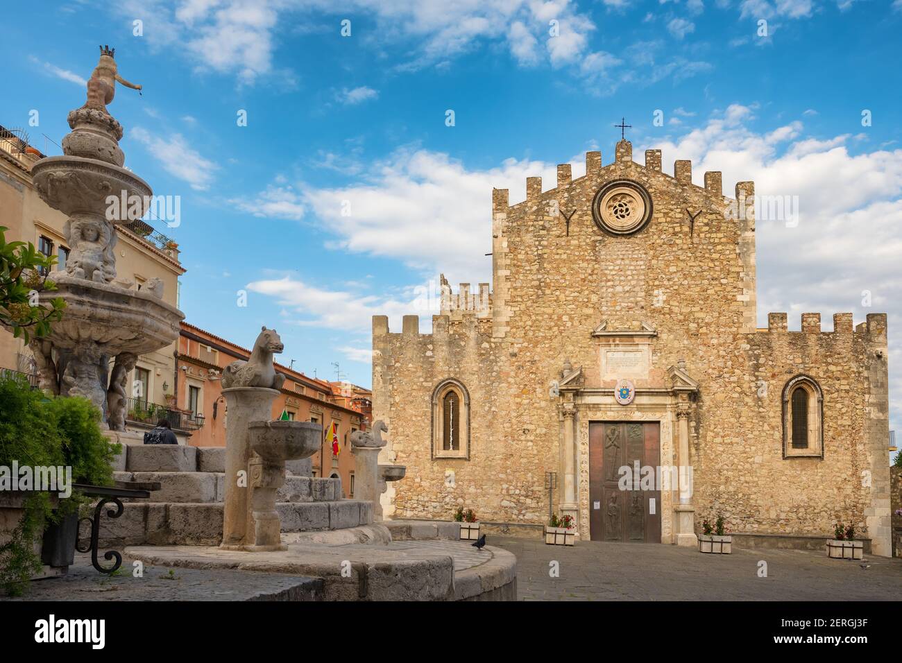 Chiesa di San Nicola nel centro storico di Taormina, Sicilia, Italia Foto Stock