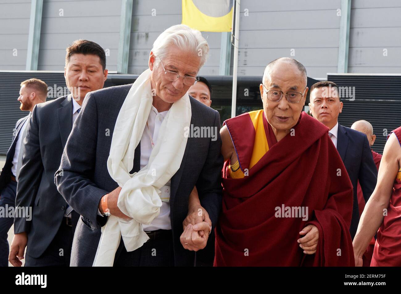 ROTTERDAM - il Dalai lama e Richard Gere in conversazione prima di una  conferenza del leader spirituale del popolo tibetano ad Ahoy a Rotterdam.  La conferenza si colloca nel contesto di trent'anni