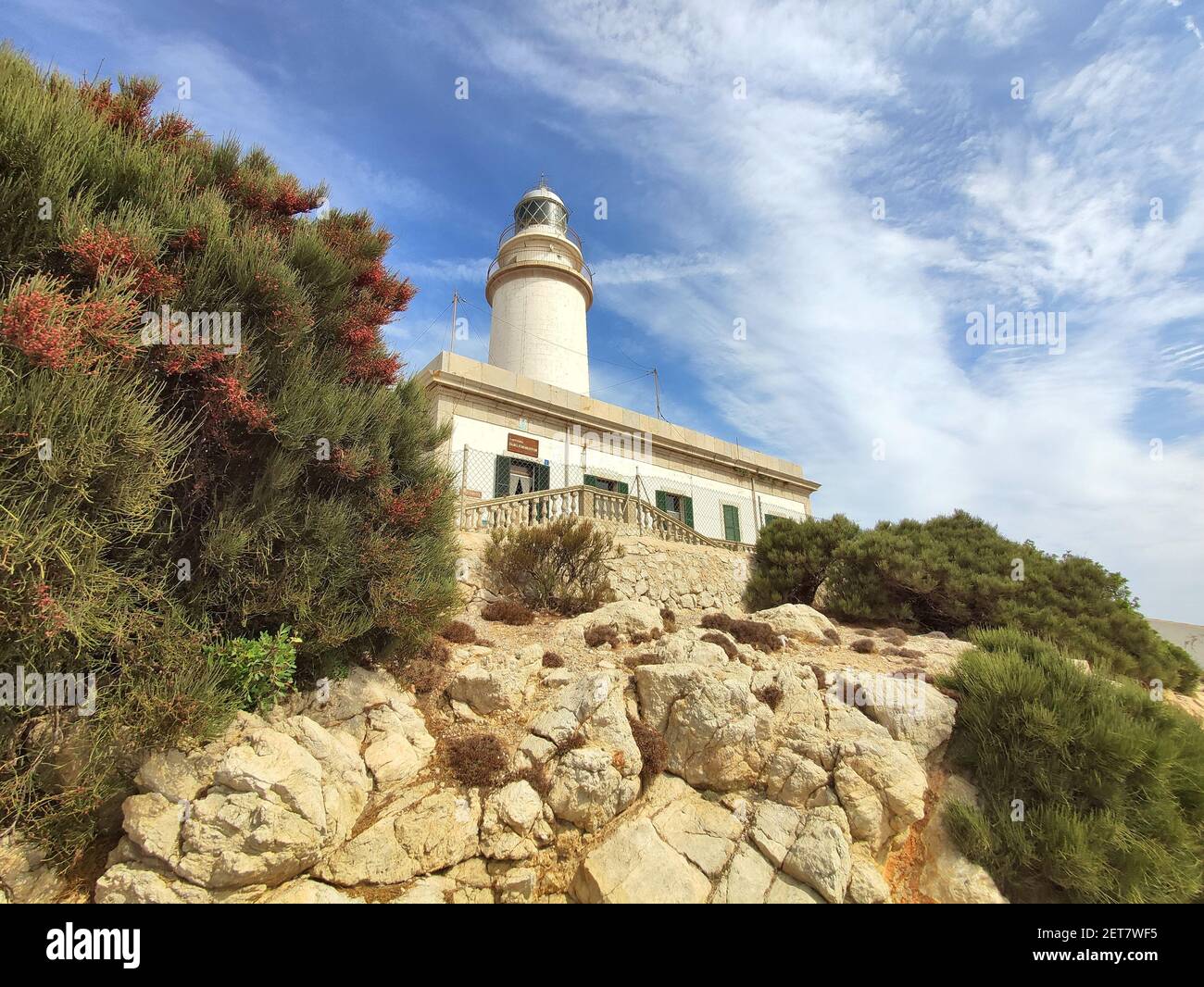 Litthouse di Cap de Formentor sull'isola di Maiorca, Spagna. Foto Stock