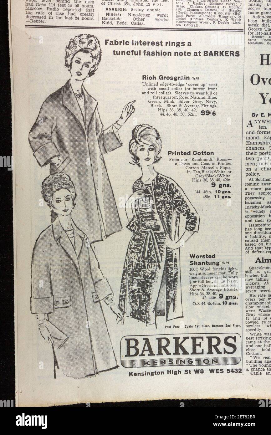 Annuncio per Barkers Kensington nel quotidiano serale (lunedì 27 aprile 1964), Londra, Regno Unito. Foto Stock