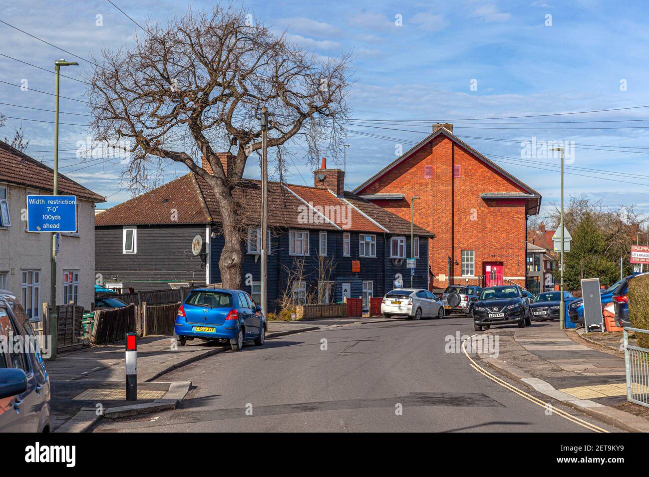 Gervase Road, Burnt Oak, Londra, Barnet, Inghilterra, Regno Unito. Foto Stock