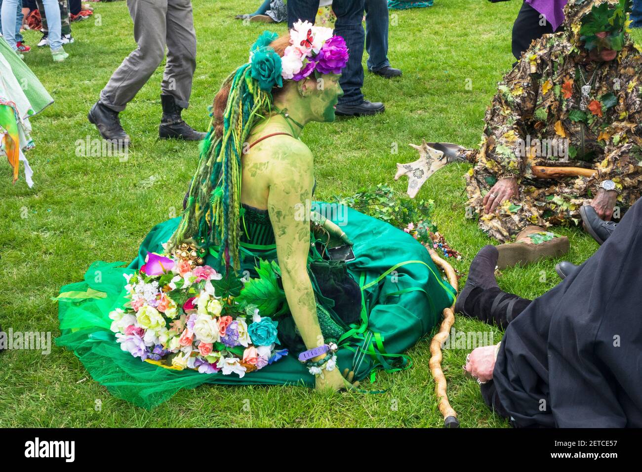 Costume verde al Jack-in-the-Green Festival, Hastings, East Sussex, Regno Unito Foto Stock