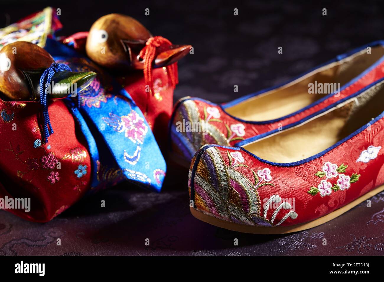 Confezione regalo tradizionale coreana, succhietti e accessori Foto Stock