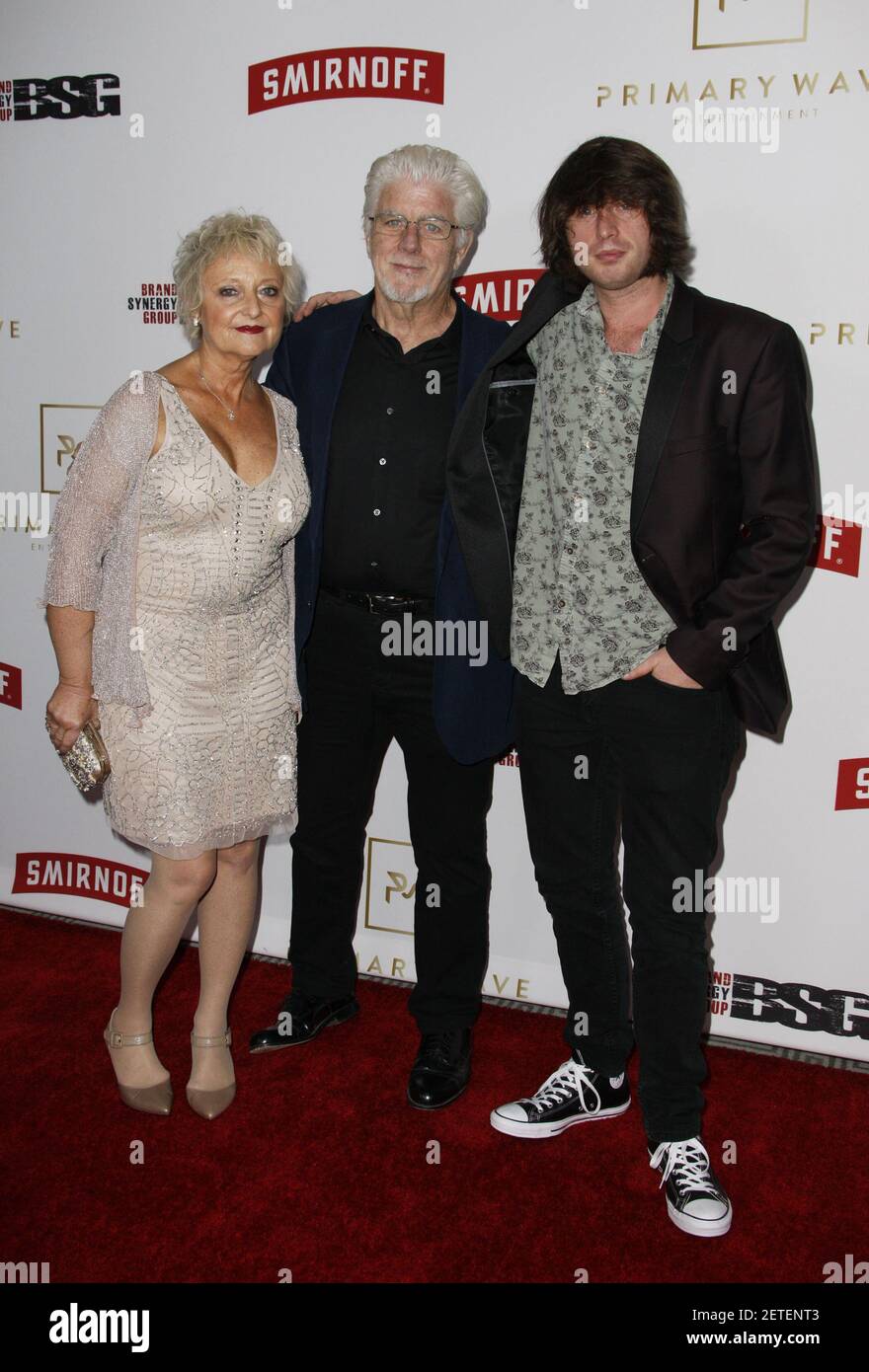 Il cantante Michael McDonald, Amy Holland e Dyland McDonald partecipano al Primary Wave 11th Annual Pre-Grammy Party in collaborazione con Smirnoff Vodka al London il 11 febbraio 2017 a West Hollywood, California. (Foto per crash/imageSPACE) *** utilizzare credito dal campo credito *** Foto Stock