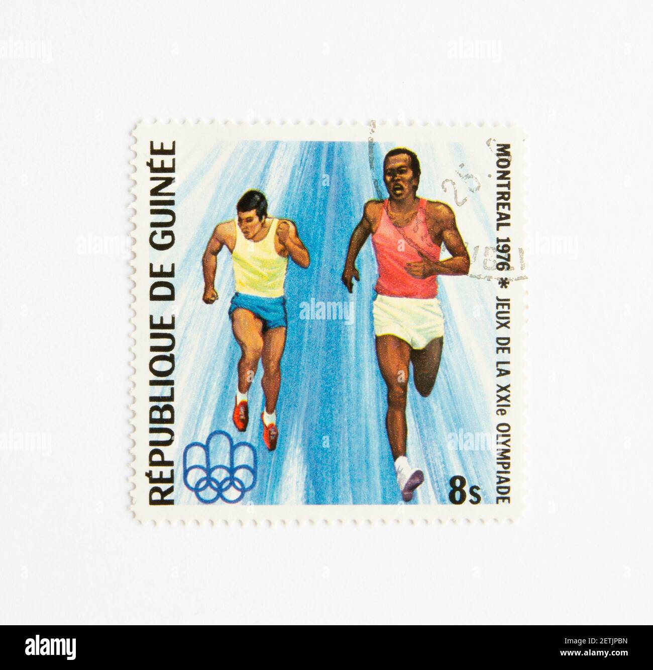 01.03.2021 Istanbul Turchia. Repubblica di Guinea francobollo. Circa 1976. Montreal 1976 Olimpiadi estive. maratona. Corsa sprint. Foto Stock