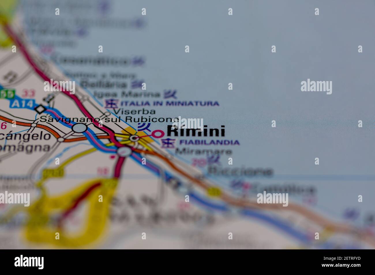Rimini visualizzata su una mappa stradale o su una mappa geografica e.  atlante Foto stock - Alamy