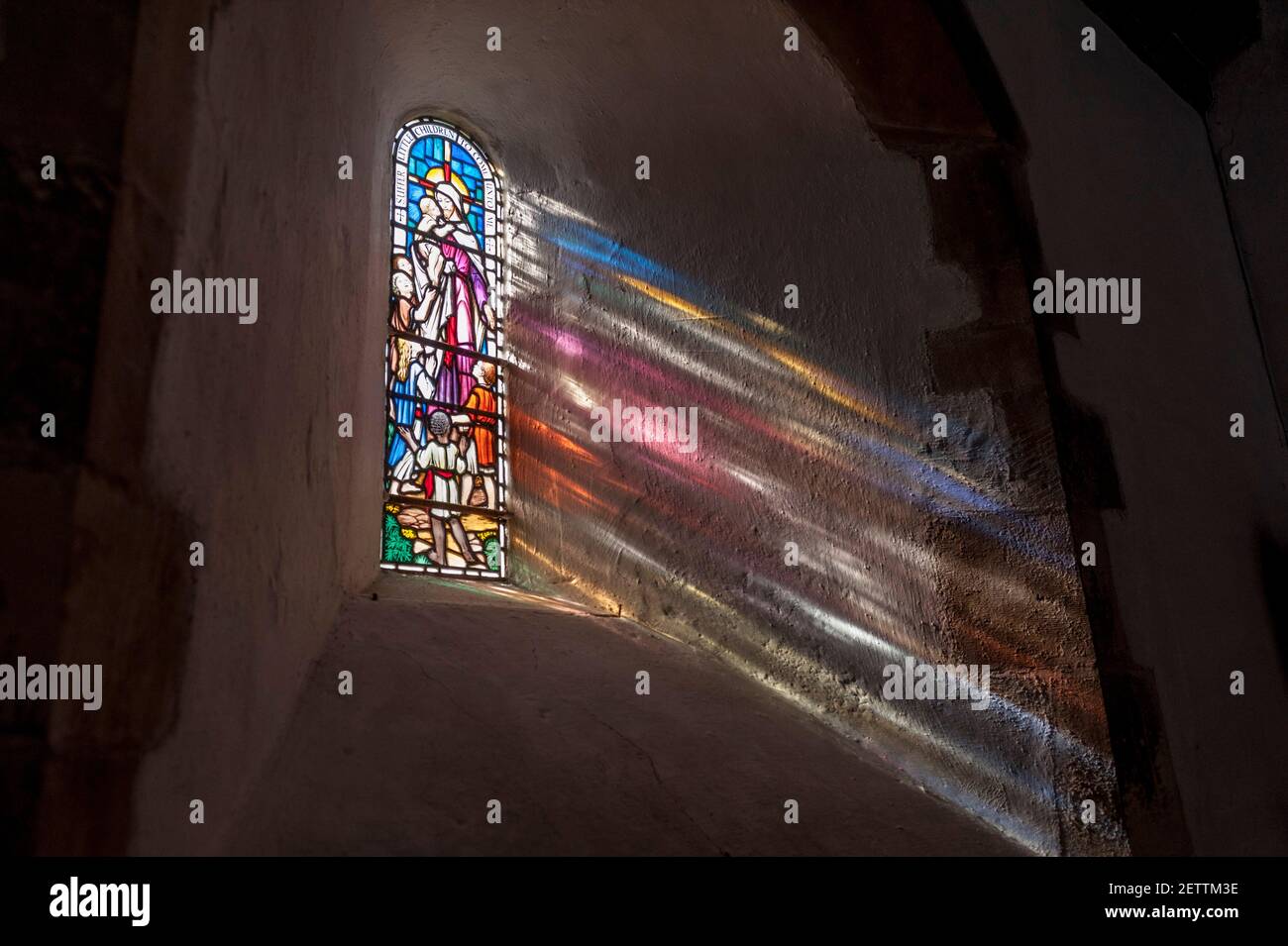 Finestra nella chiesa di Santa Margherita di Antiochia a. St Margaret's a Cliffe dover Kent Foto Stock