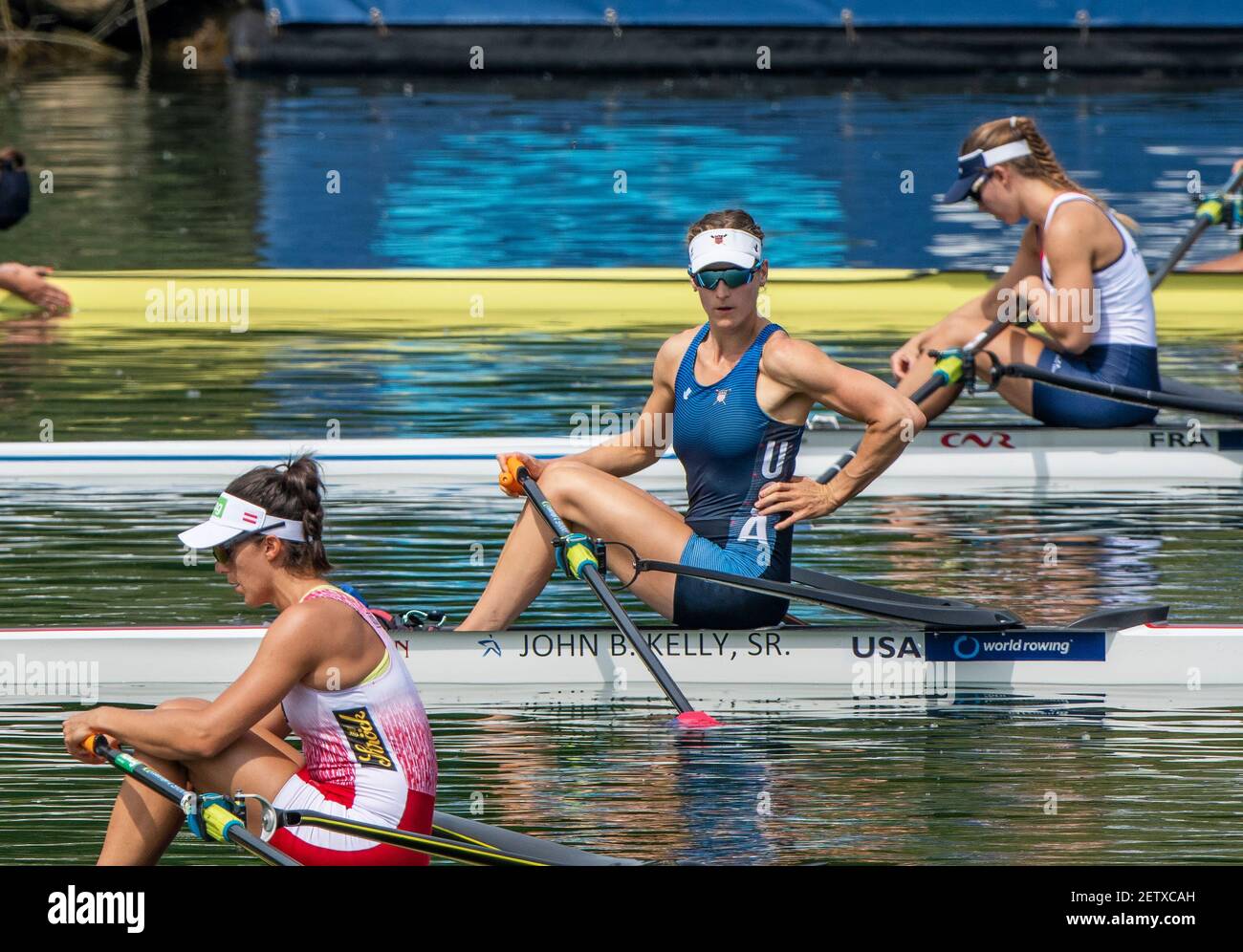 Linz, Austria, mercoledì 28 agosto 2019, FISA World Rowing Championship, Regatta, Start Area, USA W1X, Kara KOHLER, Stretching, prima dell'inizio del suo quarto-finale, [Mandatory Credit; Peter SPURRIER/Intersport Images] 12:52:28 28.08.19 Foto Stock