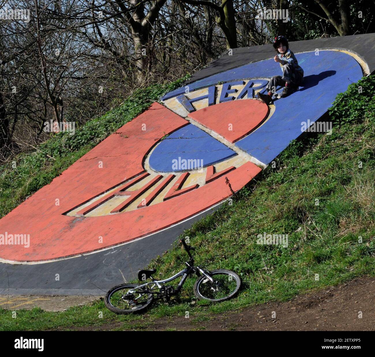 SUL VELODROMO DI HEARN HILL, IL LUOGO OLIMPICO DEL 1948. IMMAGINE DAVID ASHDOWN Foto Stock